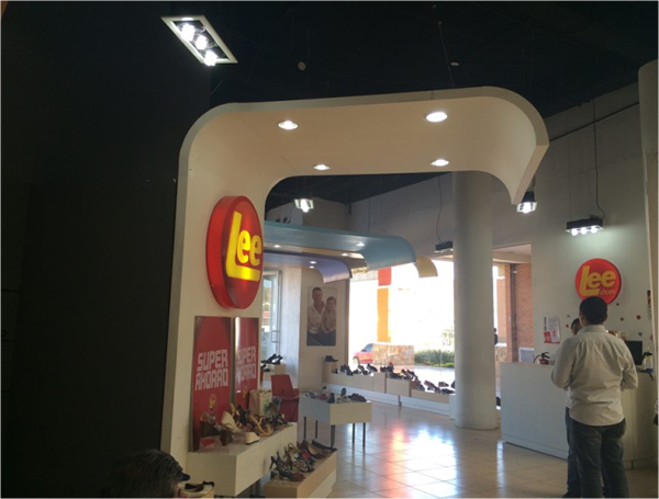 Lee discount shoes metrocentro